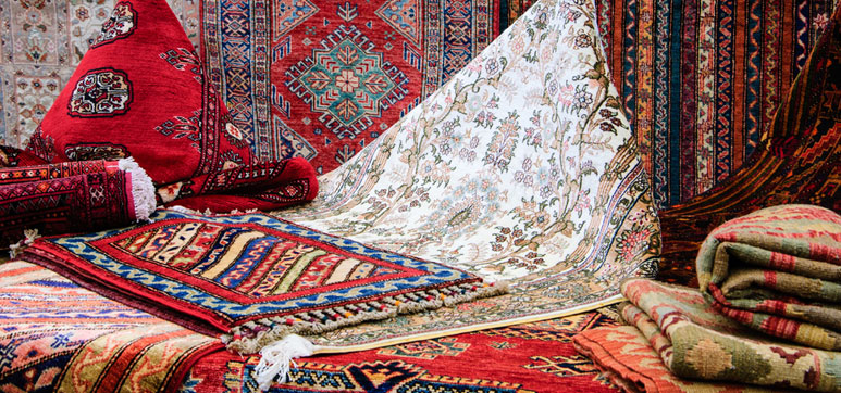 The cultural complex of Persian rugs diversity